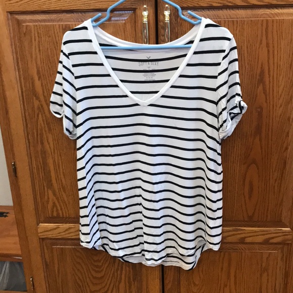 American Eagle Outfitters Tops - AEO Soft & Sexy V-neck tee American Eagle Outfitters Tops - AEO Soft & Sexy V-neck tee